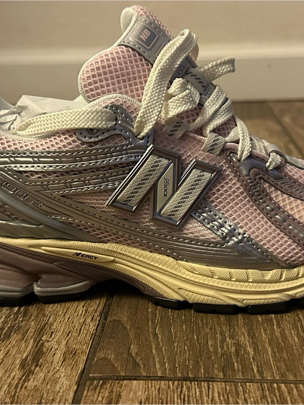 New Balance 1906R pink/grey Athletic Sneakers women 6